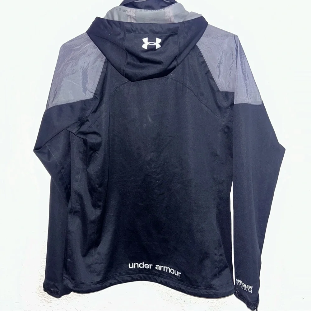 Under Armour Women’s Small Stormproof Cloudstrike Jacket - Picture 3 of 3